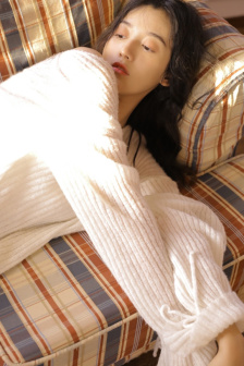 下面流了好多透明液体怎么回事